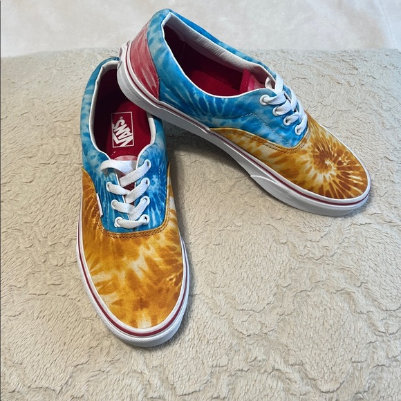 Vans Tie-Dye Sneakers – Juniors Size 6.5 (NWOB) - Picture 3 of 8